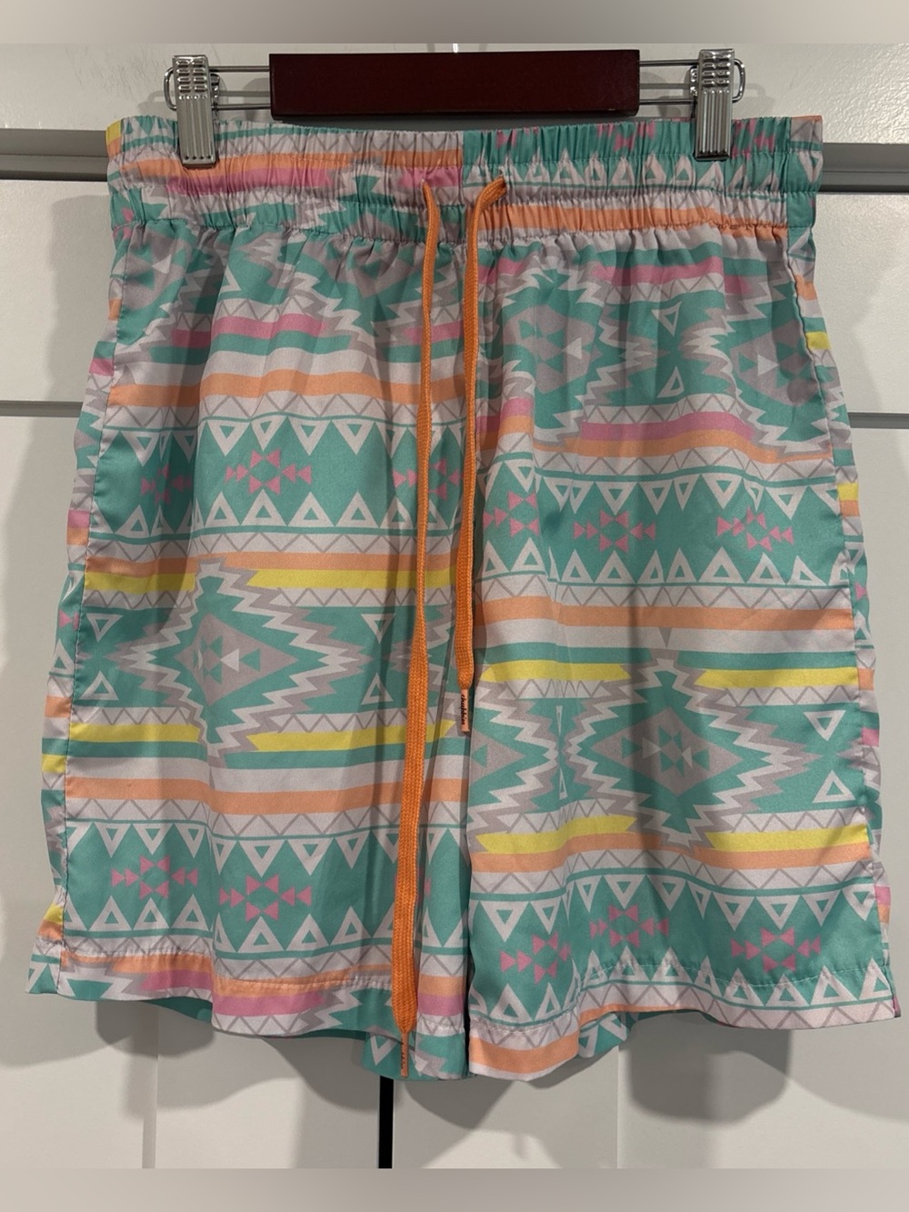 Chubbies Mesh Unlined Swim Trunks Aztec Print Size Small 5.5” Inseam